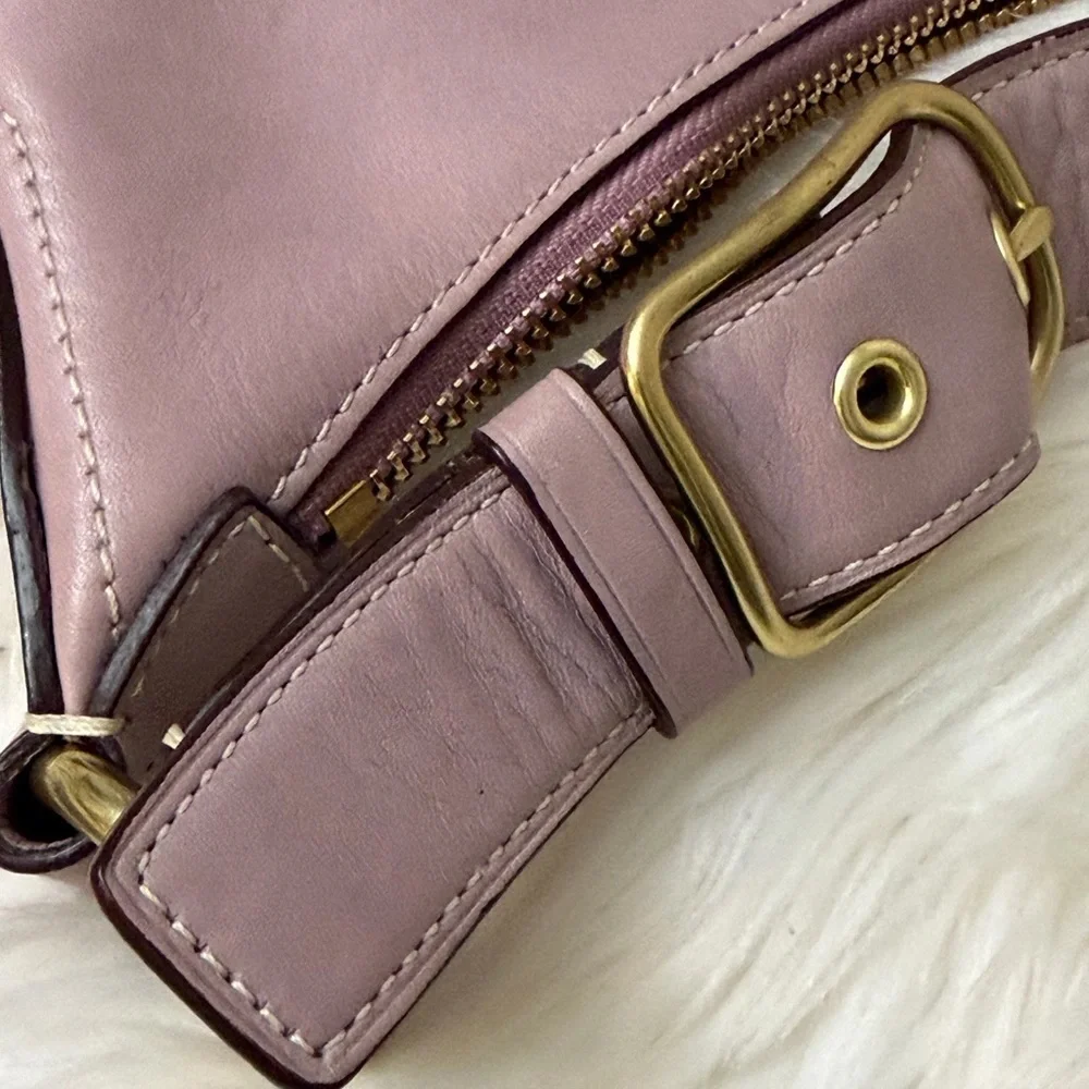 Coach #Z15226 Mauve Leather Hobo Bag